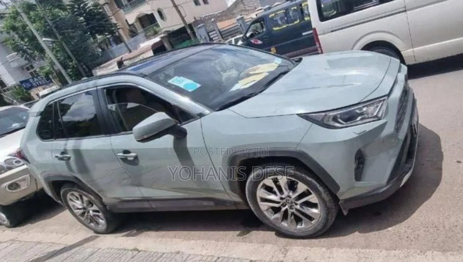 Toyota RAV4 2020 Blue