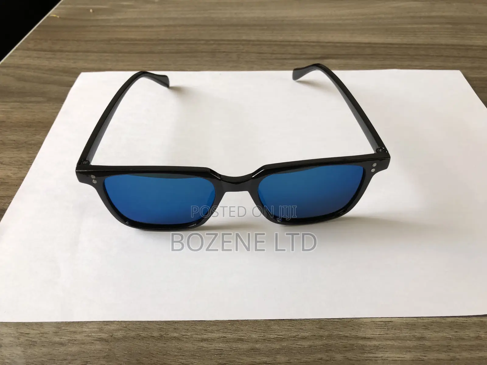 Sunglass (Dark Blue/Rectangular)