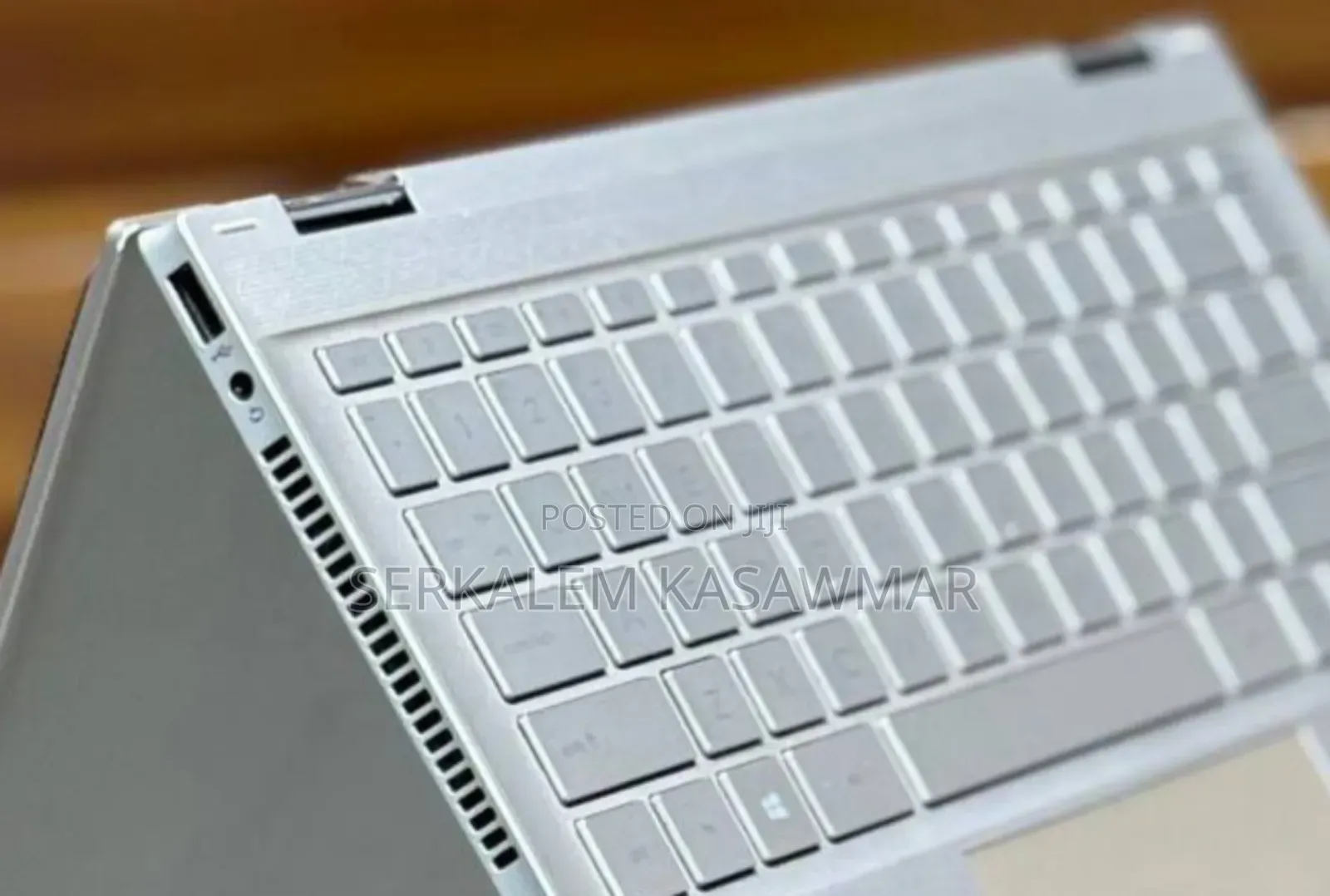 New Laptop HP Pavilion X360 8GB Intel Core I5 SSD 512GB