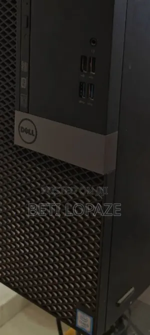 Photo - New Desktop Computer Dell Optiplex 3040 8GB Intel Core I5 HDD 512GB