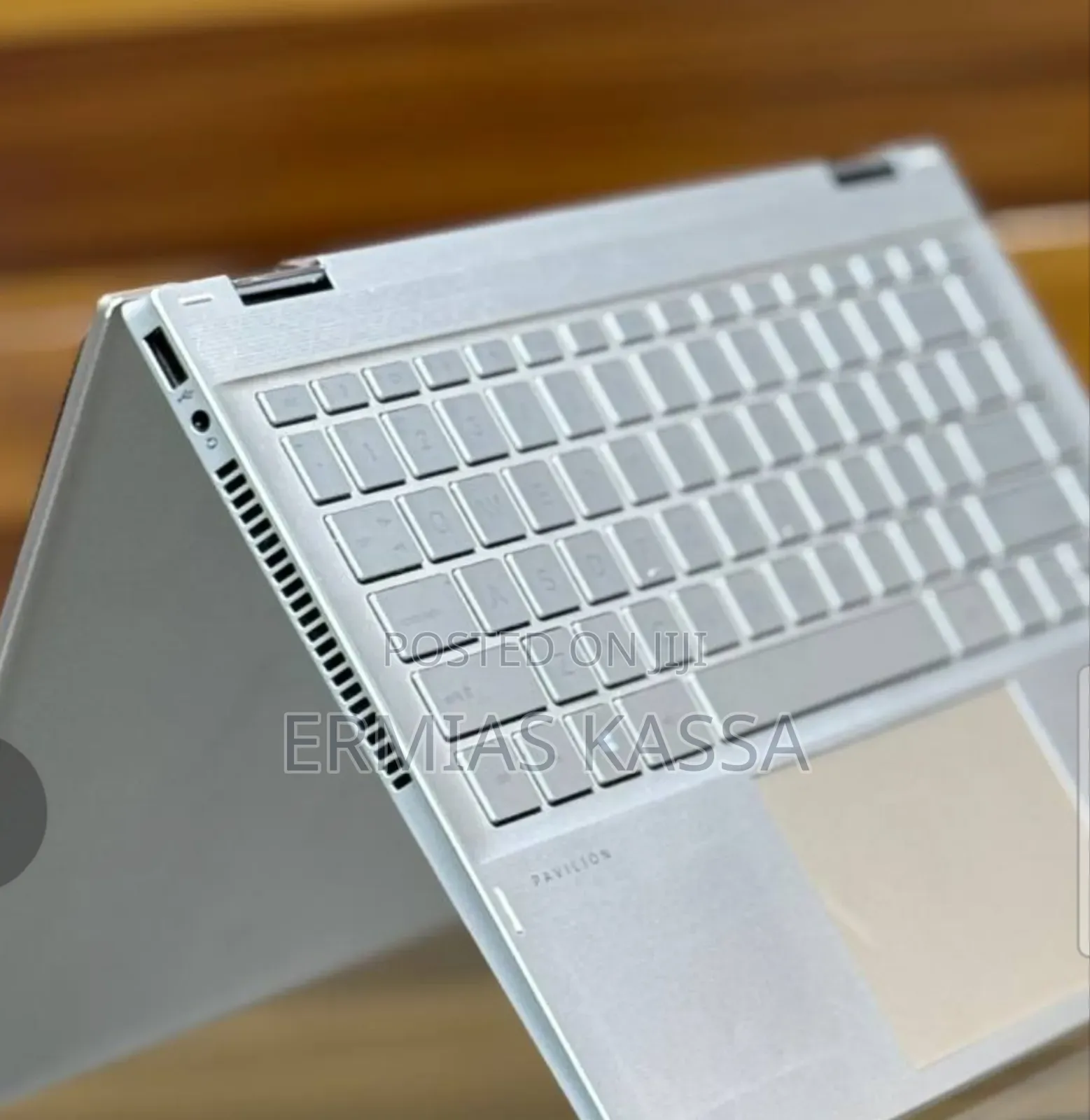 New Laptop HP Pavilion X360 8GB Intel Core I7 SSD 512GB