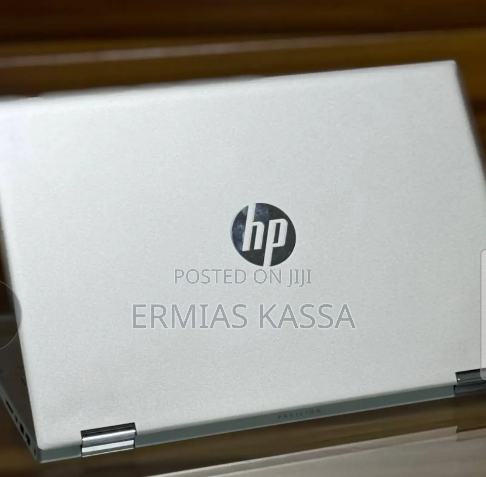 New Laptop HP Pavilion X360 8GB Intel Core I7 SSD 512GB