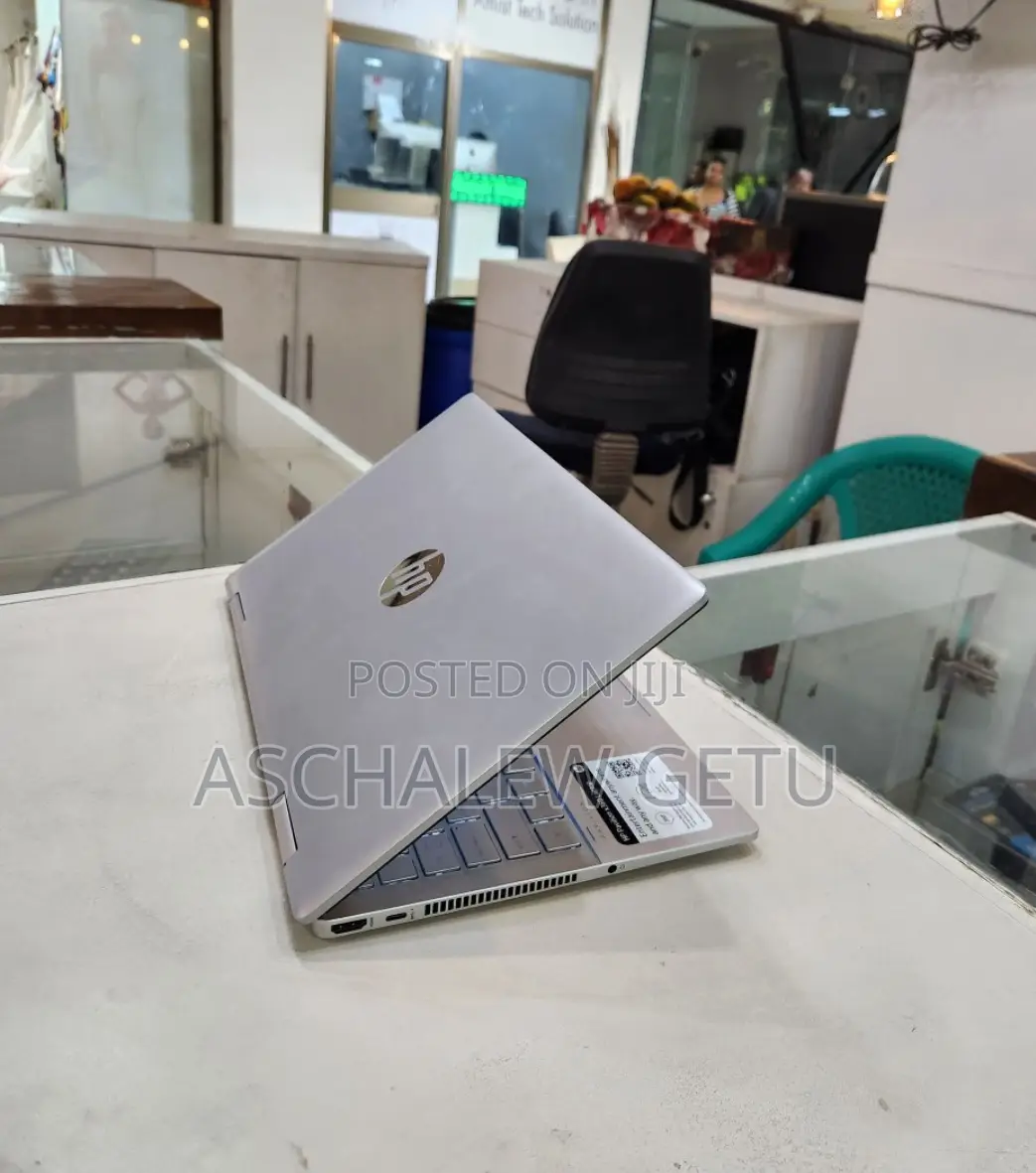 New Laptop HP Pavilion 15 8GB Intel Core I5 SSD 512GB