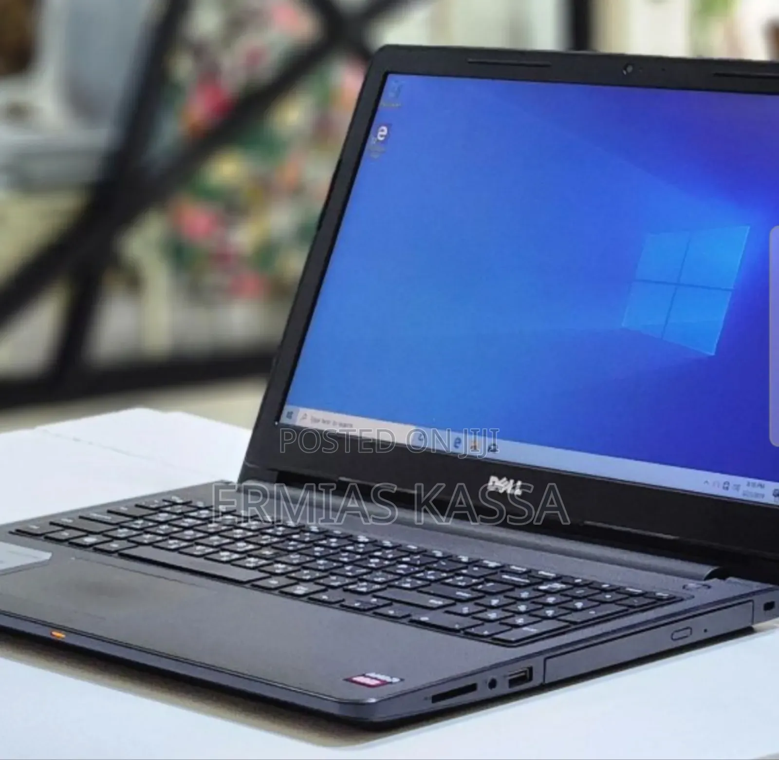 New Laptop Dell Vostro 15 3000 4GB AMD A8 HDD 500GB