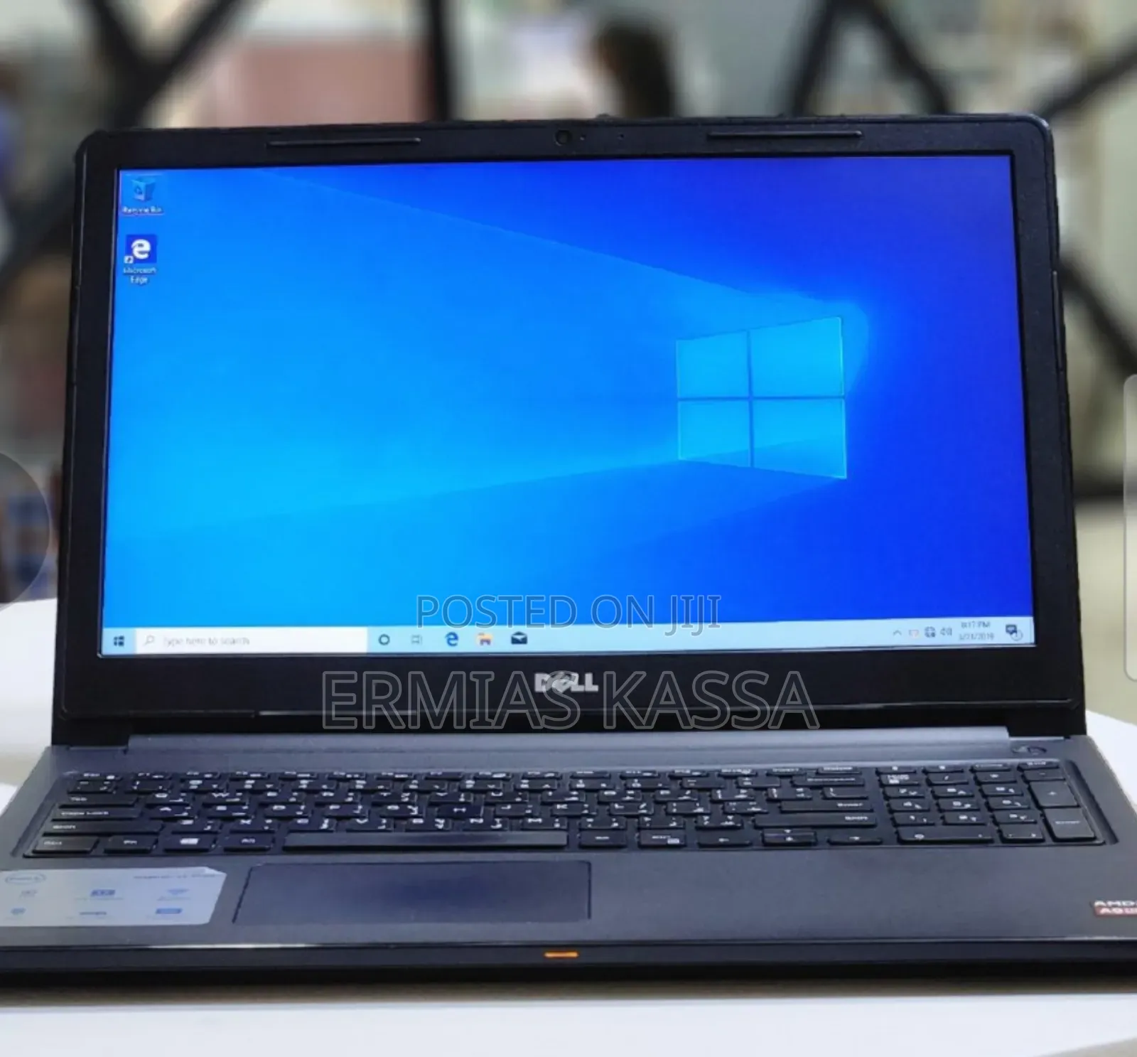 New Laptop Dell Vostro 15 3000 4GB AMD A8 HDD 500GB