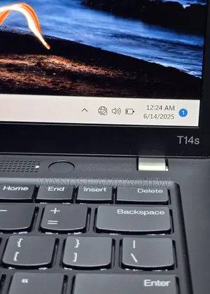 New Laptop Lenovo ThinkPad T14 16GB Intel Core I7 SSD 1T