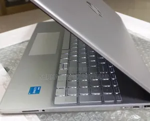 New Laptop HP Stream Notebook 8GB Intel Core I3 SSD 1T