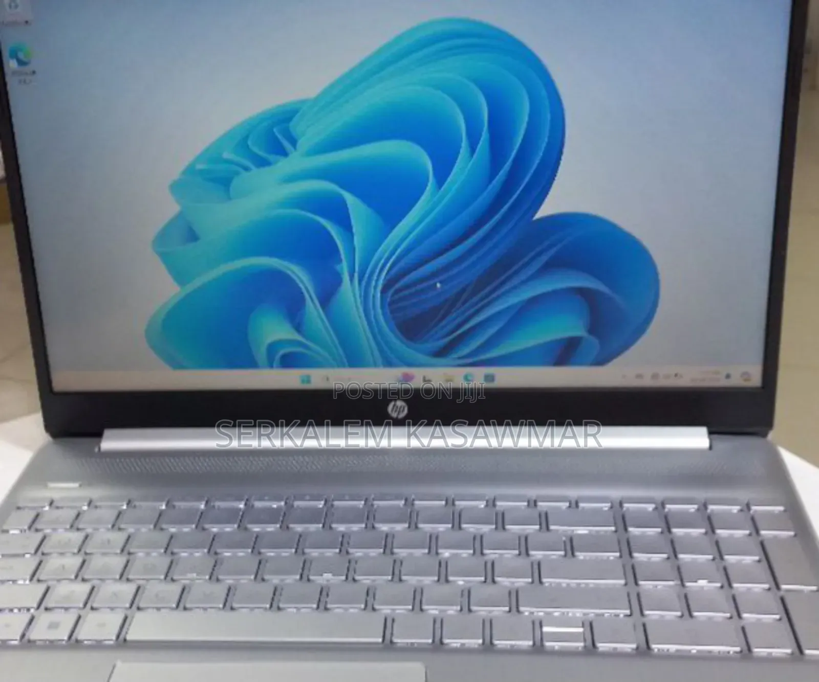 New Laptop HP Stream Notebook 8GB Intel Core I3 SSD 1T