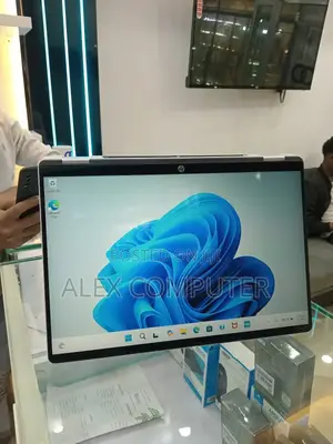 New Laptop HP Envy X360 16GB SSD 1T