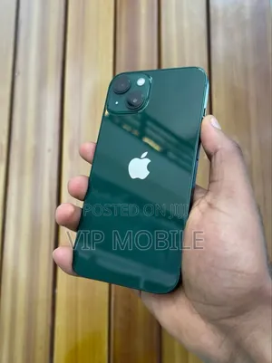 Photo - Apple iPhone 13 128 GB