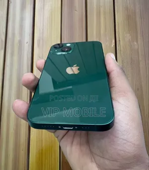 Apple iPhone 13 128 GB