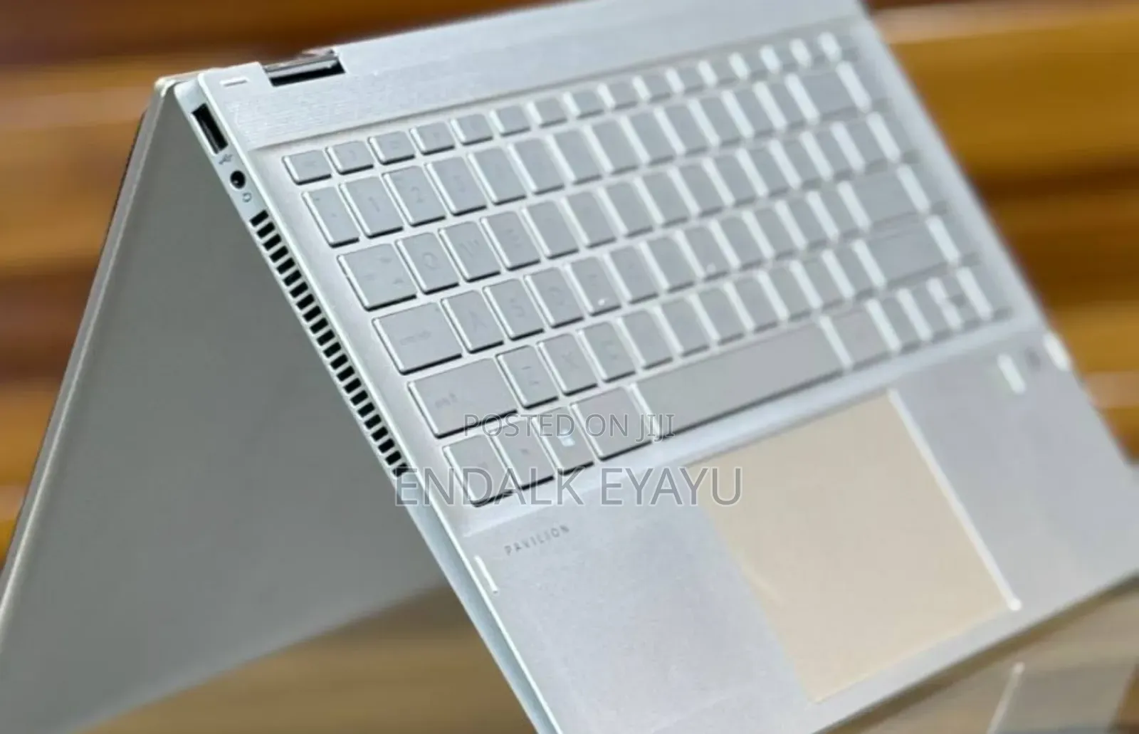 New Laptop HP Pavilion X360 8GB Intel Core I5 SSD 512GB