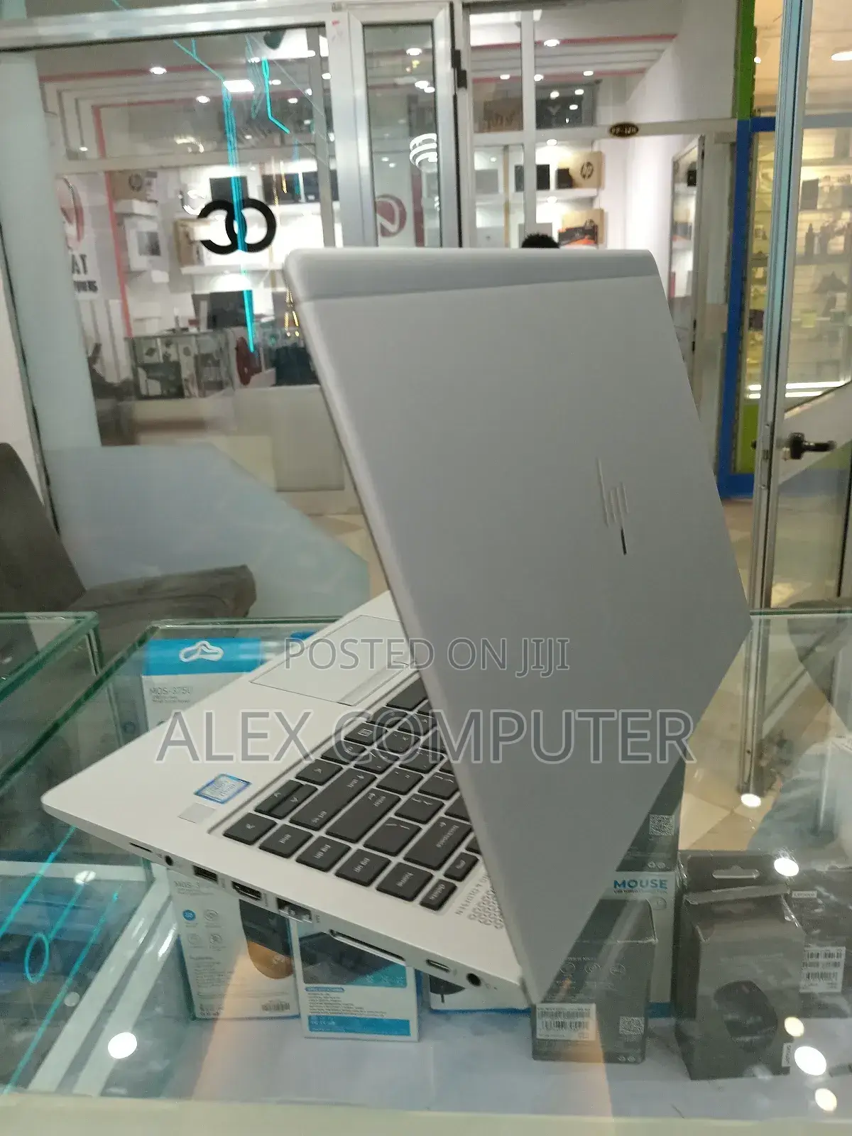 New Laptop HP EliteBook 840 G5 16GB Intel Core I7 SSD 512GB