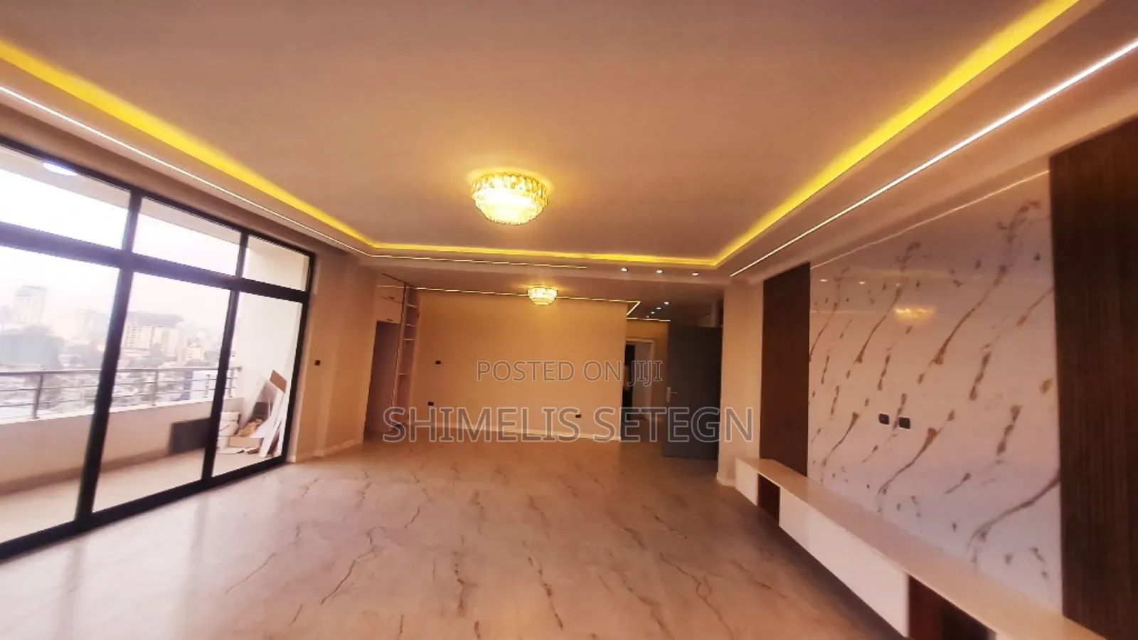 3bdrm Apartment in Yeka for Sale