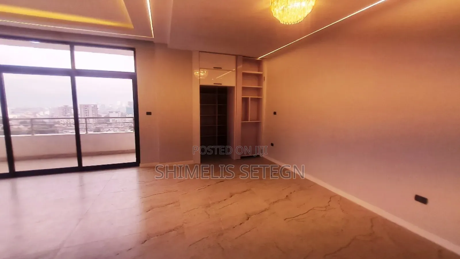 3bdrm Apartment in Yeka for Sale