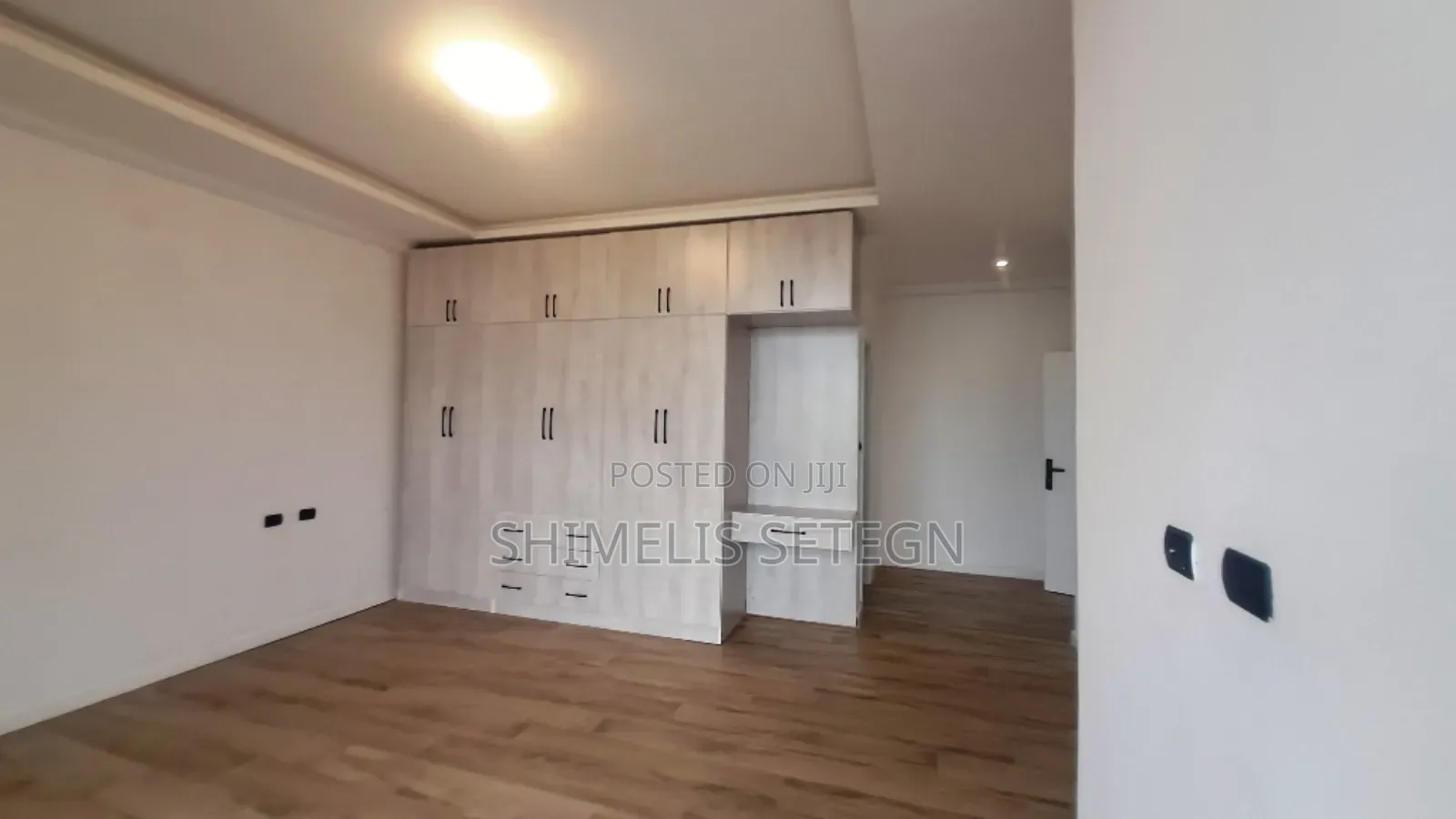 3bdrm Apartment in Yeka for Sale