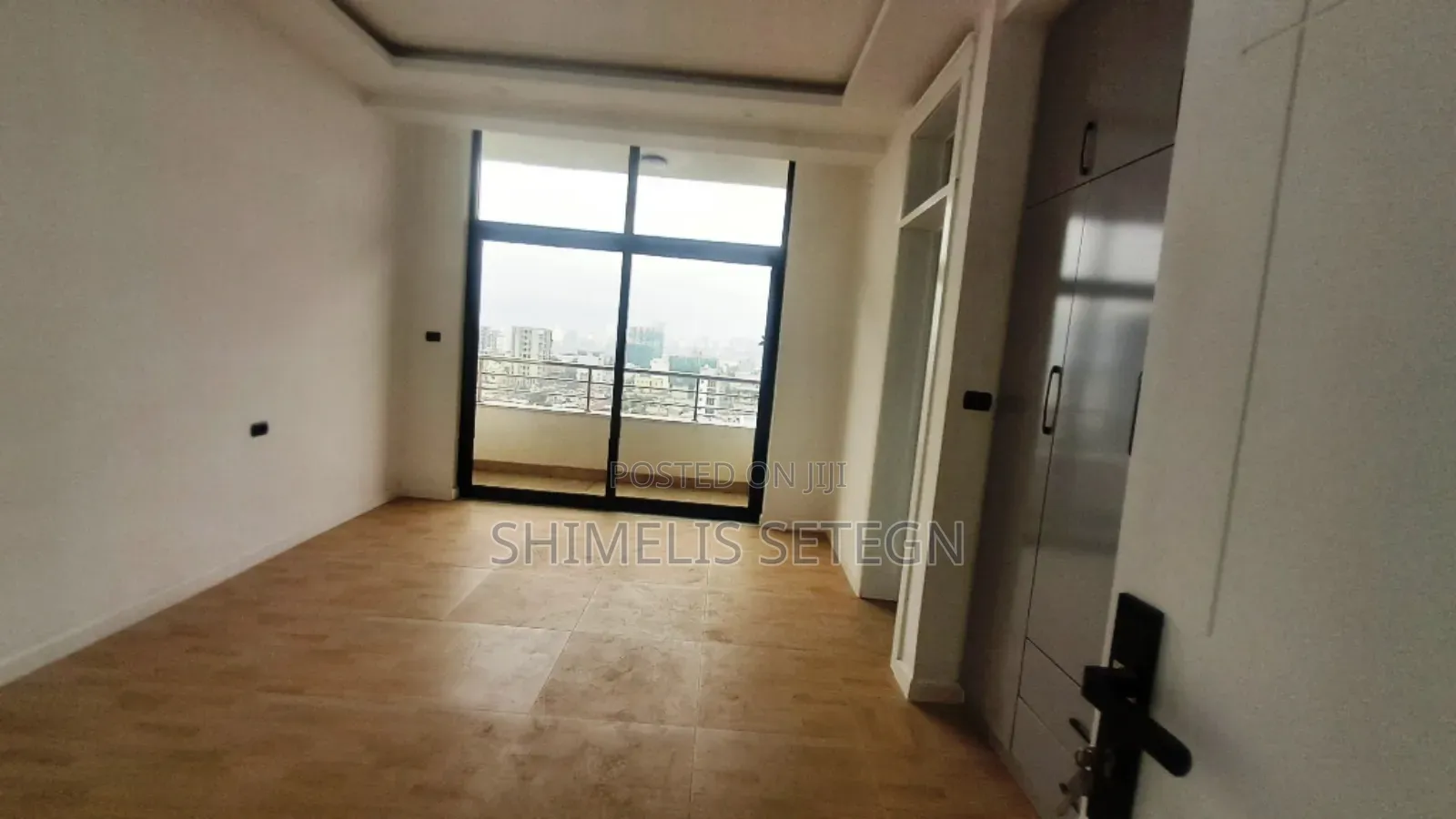 3bdrm Apartment in Yeka for Sale
