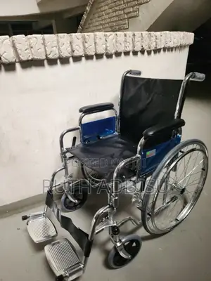 Wheelchair當時wheelchair出生wheelchair坐下wheelchair爽快wheelchair