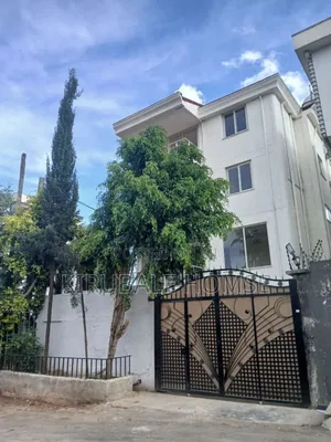 7bdrm Villa in Samite Cabrige Area, Bole for sale