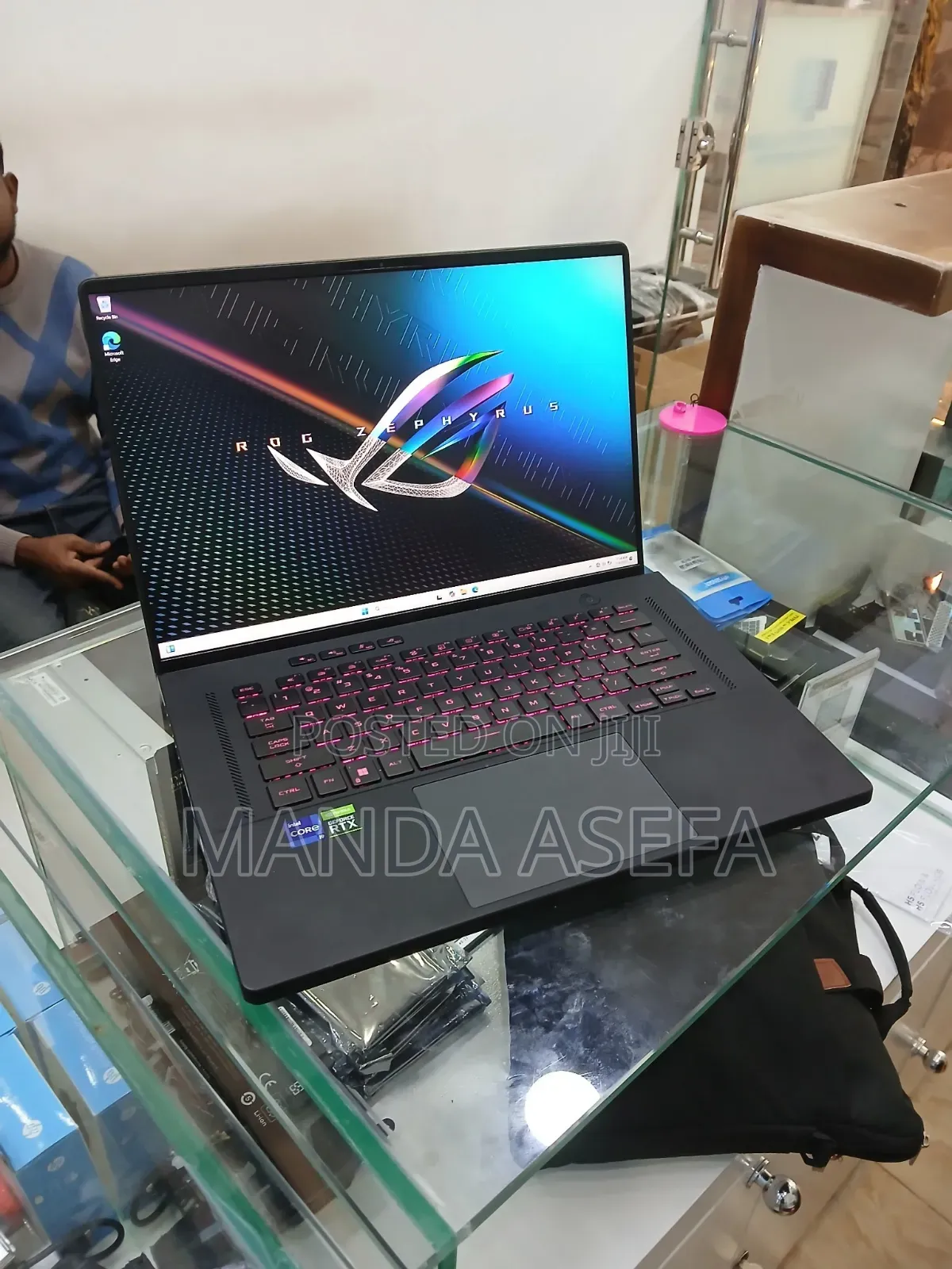 New Laptop Asus ROG Zephyrus G15 16GB Intel Core I9 SSD 1T