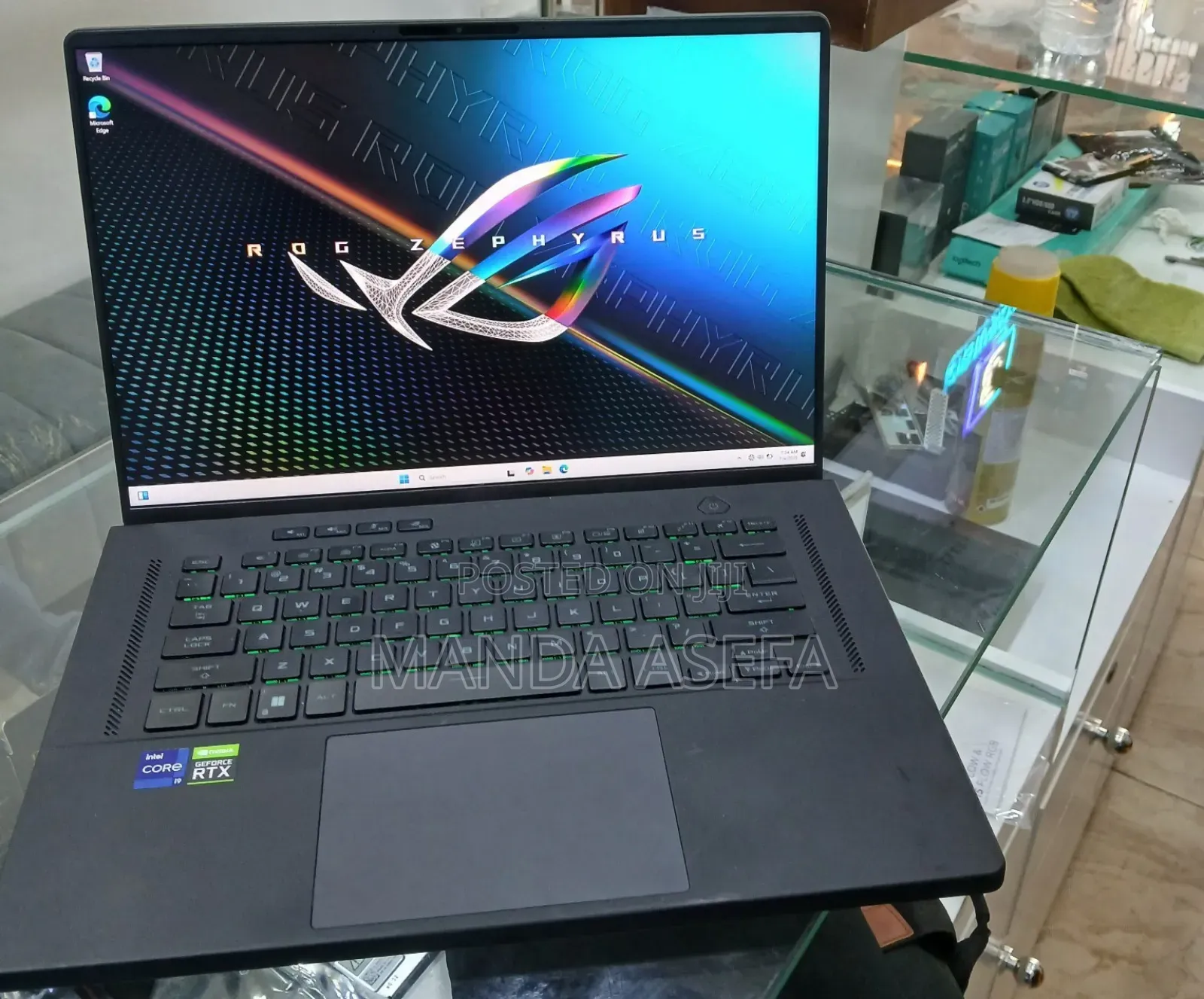 New Laptop Asus ROG Zephyrus G15 16GB Intel Core I9 SSD 1T