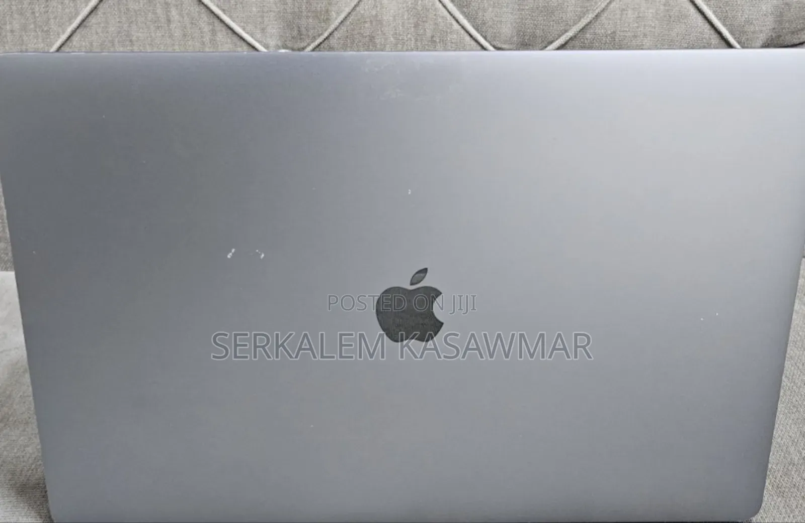 New Laptop Apple MacBook Pro 32GB Intel Core I9 SSD 512GB