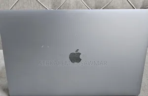 New Laptop Apple MacBook Pro 32GB Intel Core I9 SSD 512GB