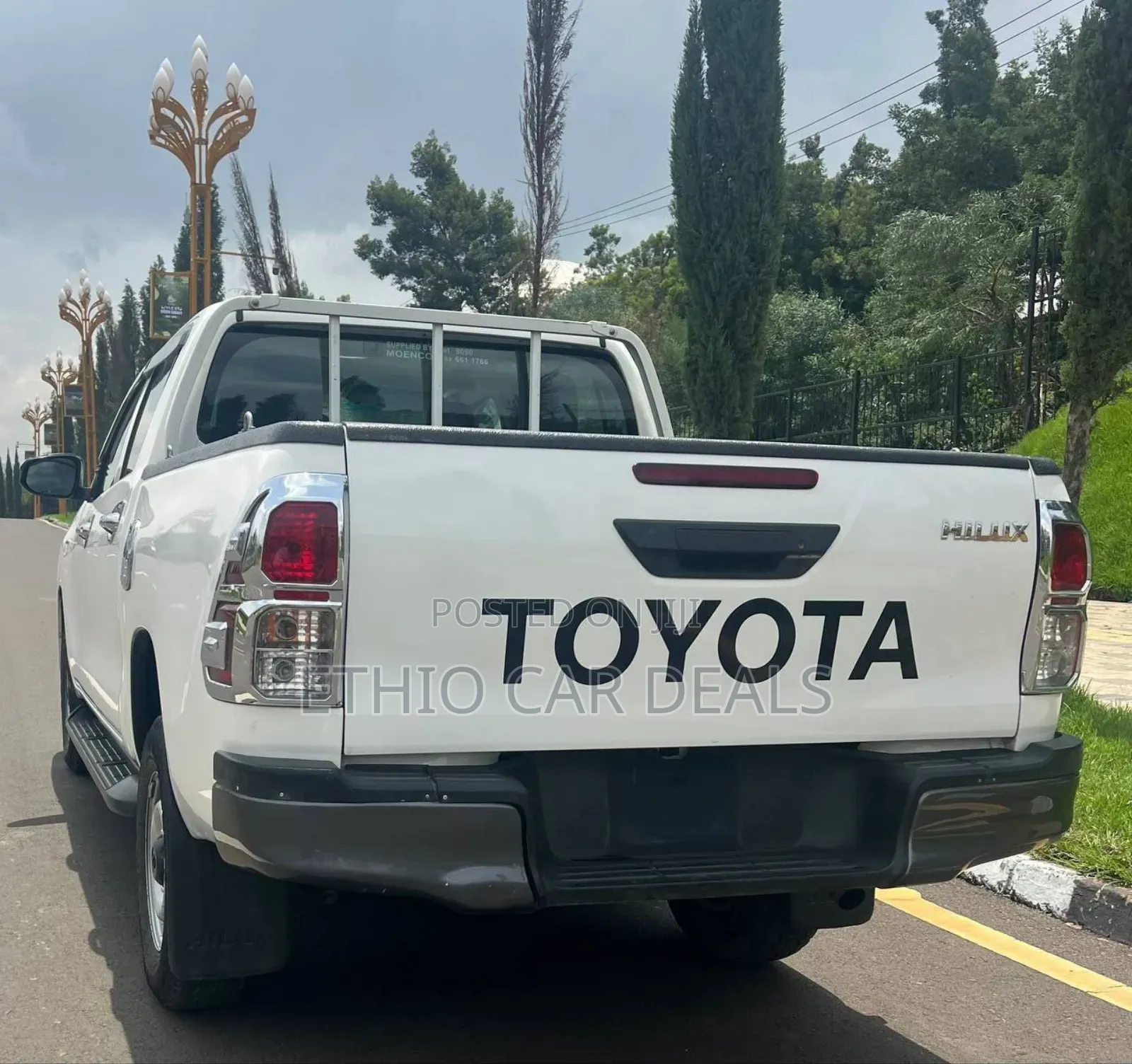 Toyota Hilux 2017 White