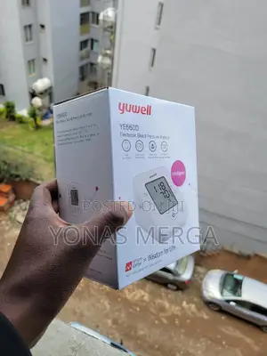 Photo - Blood Pressure Monitor元اhealthcare Professionals Bp Monitor