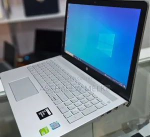 New Laptop HP Pavilion 15 8GB Intel Core I5 SSD 1T