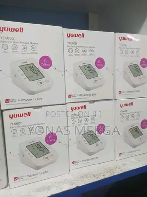 Photo - Arm Bp Monitor Large Display甩ظusers,Ensuring Highly Accurate