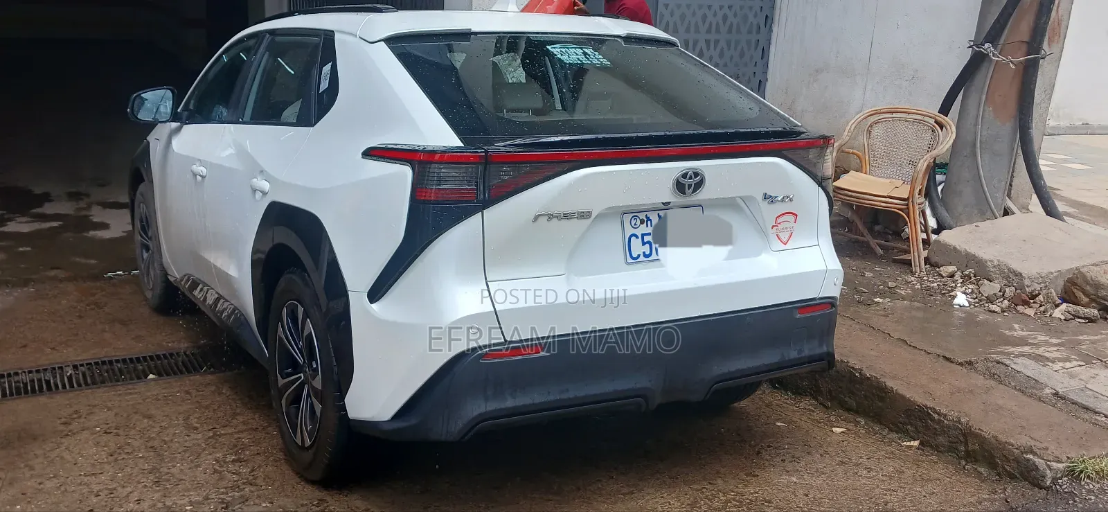 Toyota bZ4X 2023 White