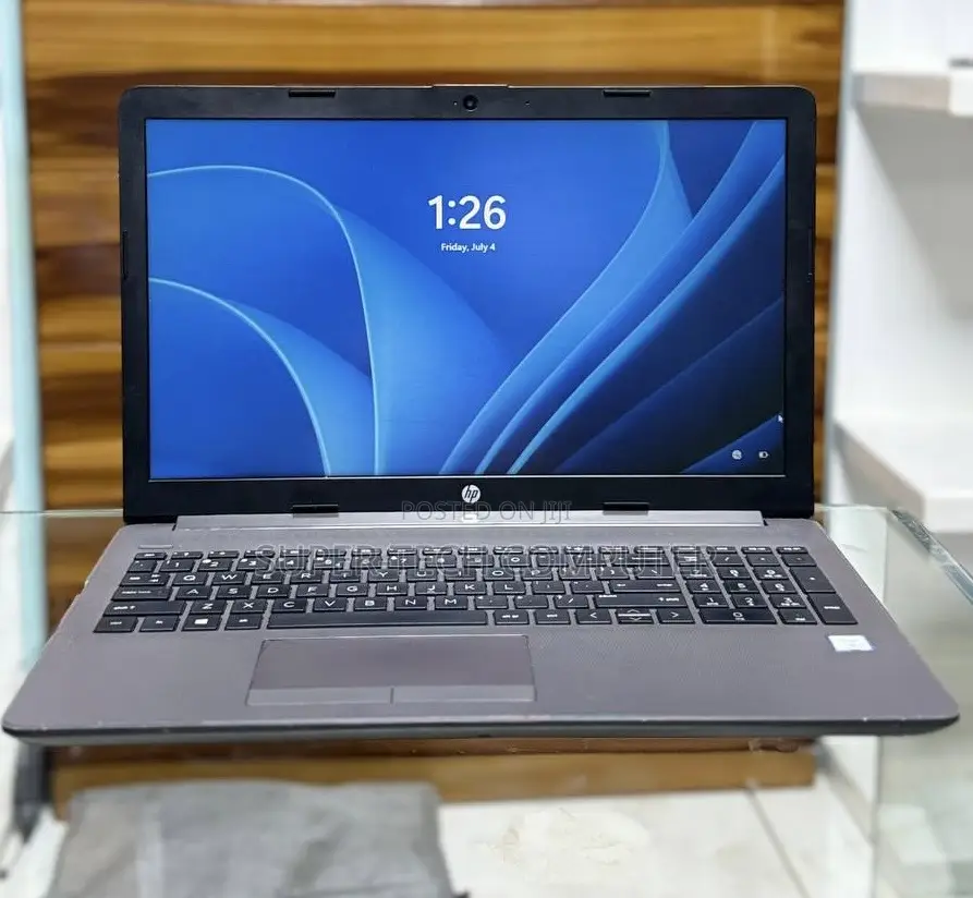 New Laptop HP Stream Notebook 8GB Intel Core I7 SSD 256GB