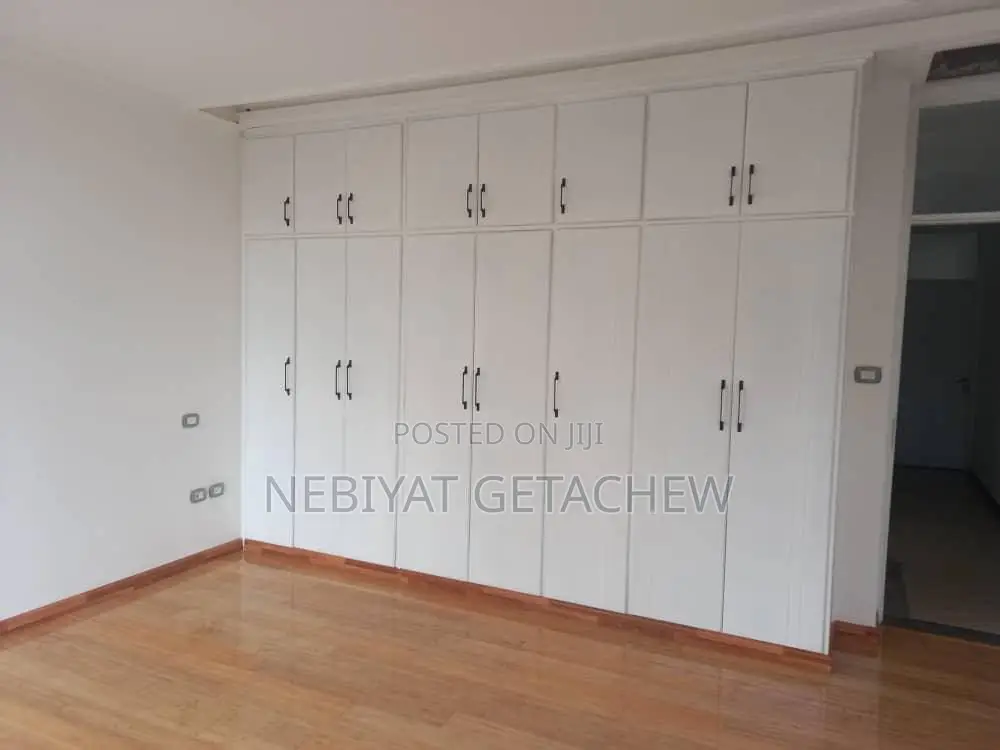 Unfurnished G+2 House for Rent