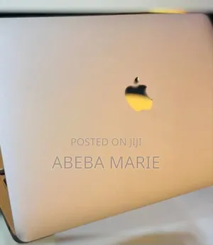 New Laptop Apple MacBook Pro M1 8GB Apple M1 Pro SSD 256GB