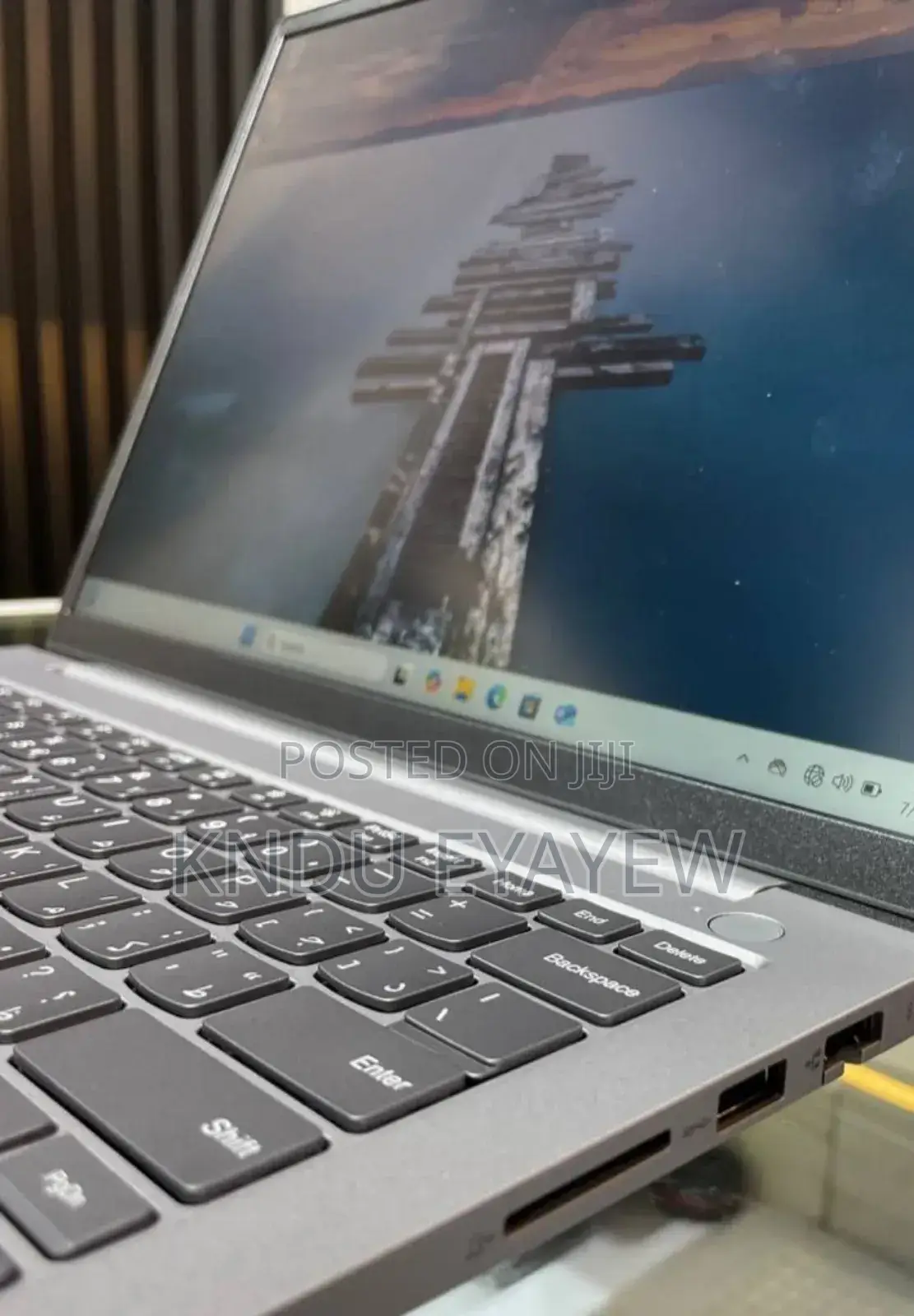 New Laptop Lenovo ThinkPad X1 Carbon 24GB Intel Core Ultra 7 SSD 512GB