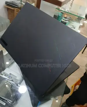 New Laptop Asus ROG Zephyrus G15 16GB Intel Core I9 SSD 1T