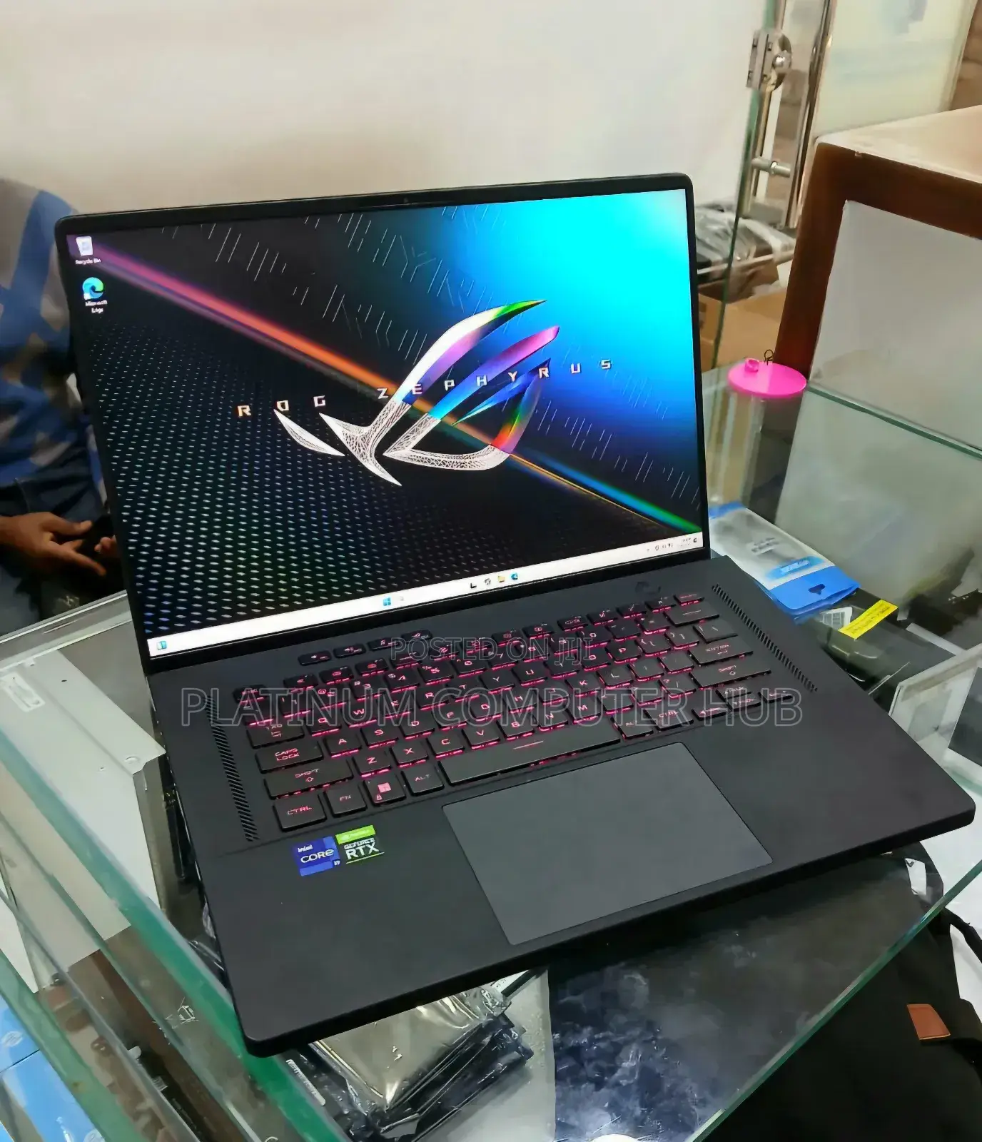 New Laptop Asus ROG Zephyrus G15 16GB Intel Core I9 SSD 1T