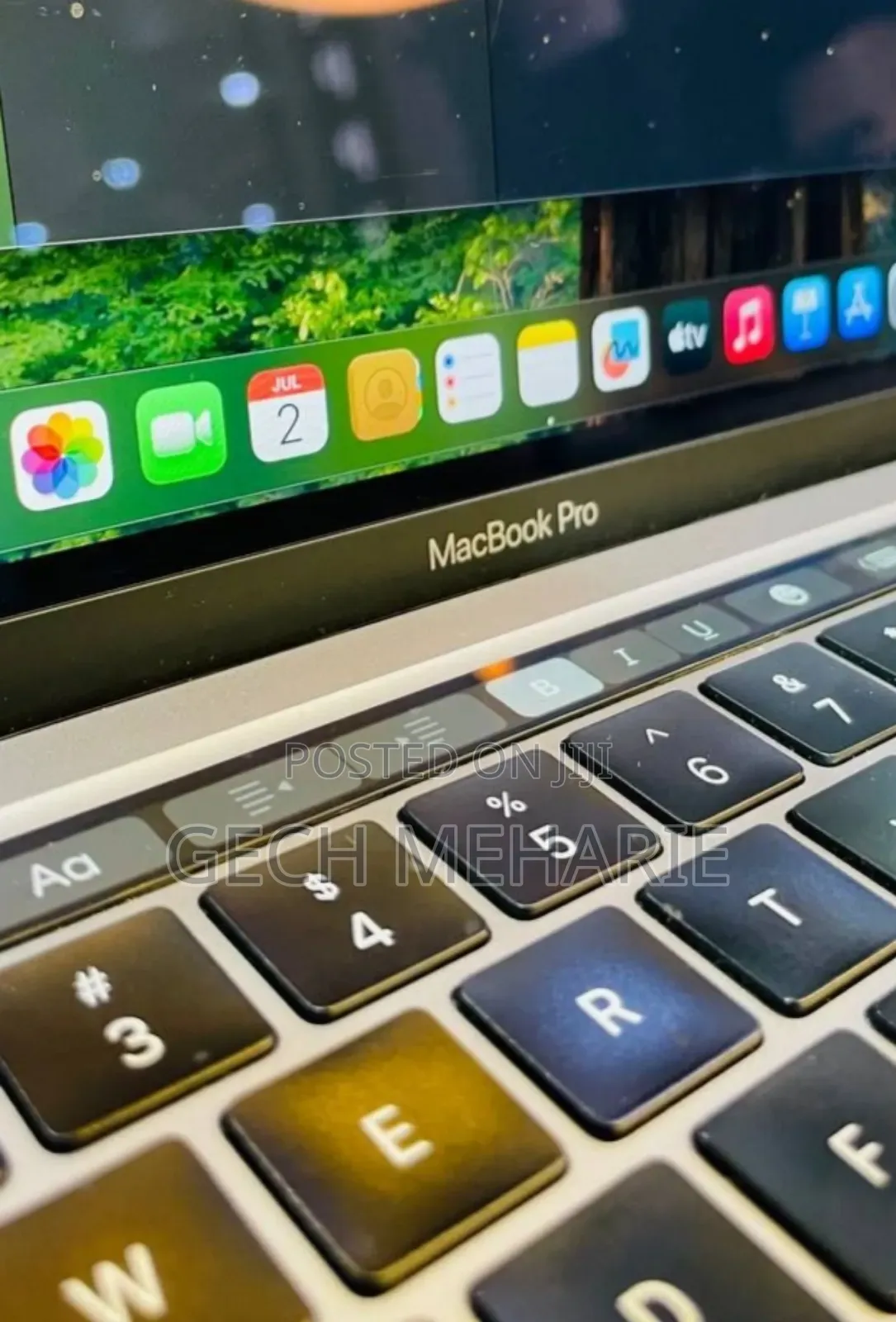 New Laptop Apple MacBook Pro M1 8GB Apple M1 Pro SSD 256GB