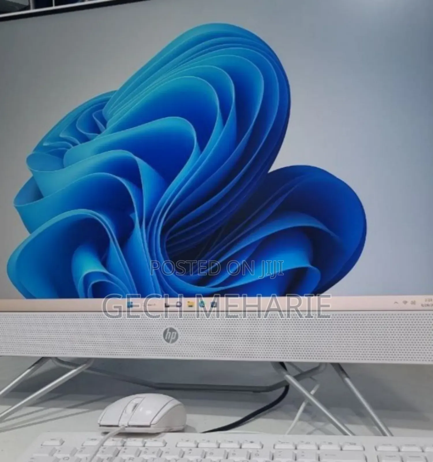 New Desktop Computer HP 200 G4 All-in-One 8GB Intel Core I5 SSD 512GB