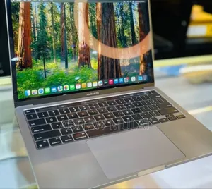 Photo - New Laptop Apple MacBook Pro M1 8GB Apple M1 SSD 256GB