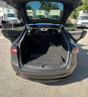 New Tesla Model Y 2023 Gray