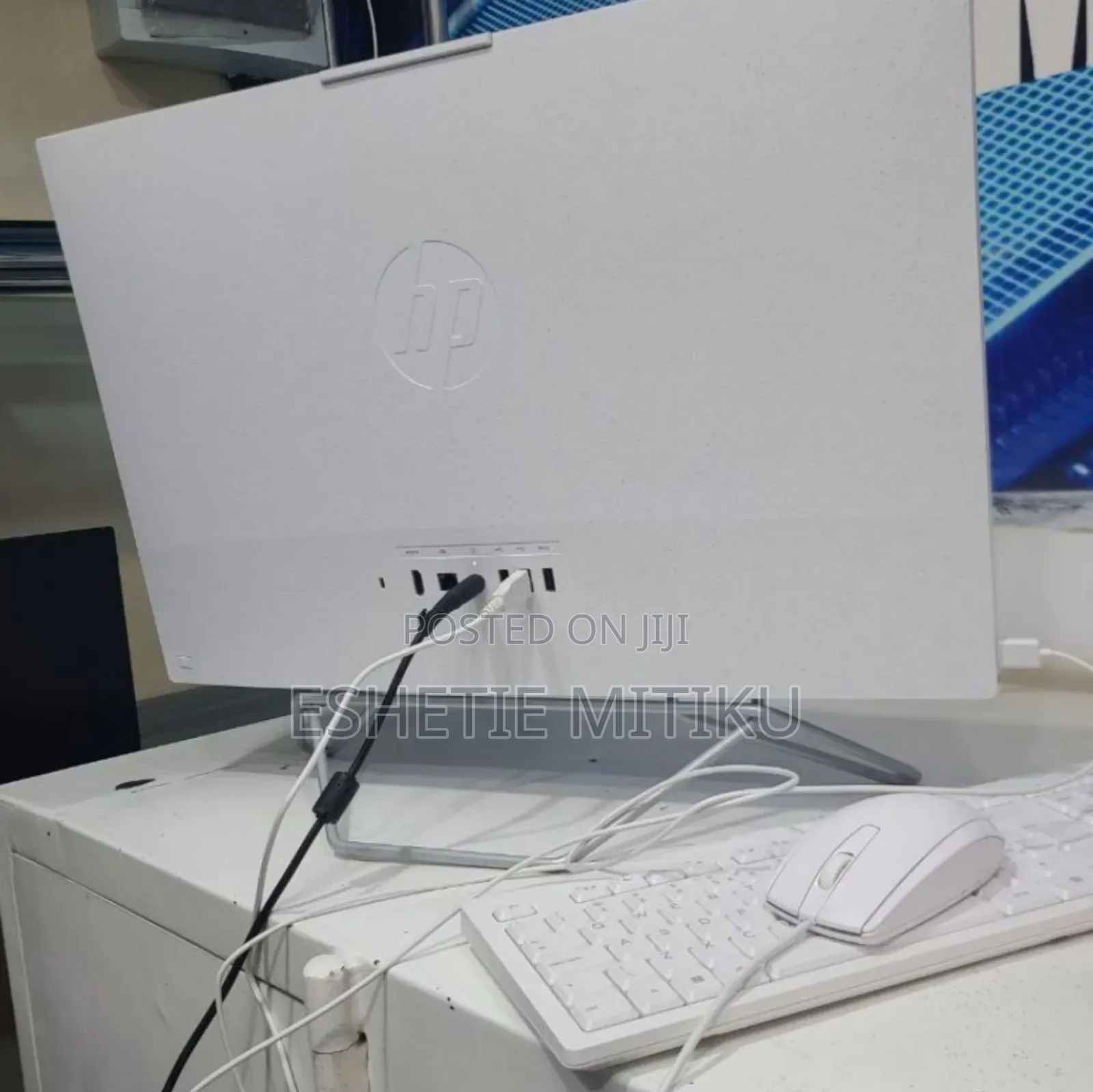 New Laptop HP 8GB Intel Core I5 SSD 1T