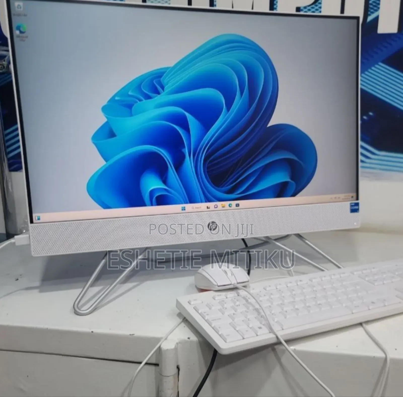 New Laptop HP 8GB Intel Core I5 SSD 1T