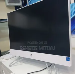 New Laptop HP 8GB Intel Core I5 SSD 1T