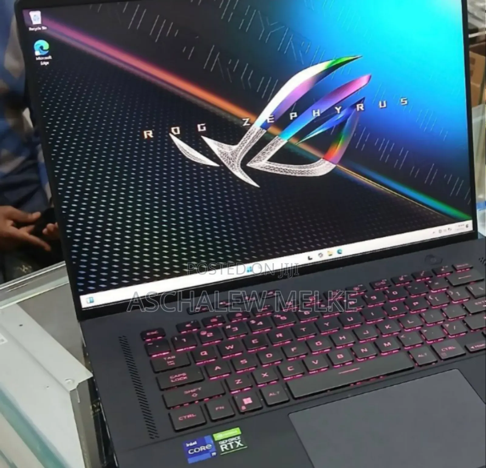 New Laptop Asus ROG Zephyrus G15 16GB Intel Core I9 SSD 1T