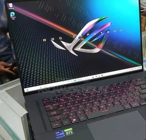 New Laptop Asus ROG Zephyrus G15 16GB Intel Core I9 SSD 1T