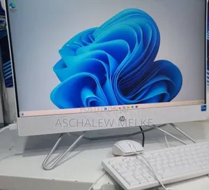 New HP ProOne 240 G10 All-in-One 8GB Intel Core I5 SSD 512GB