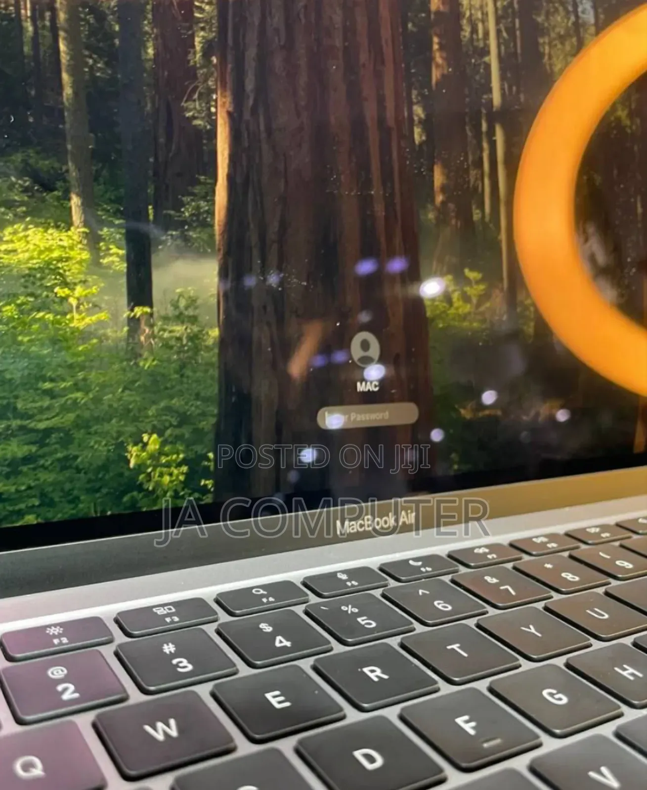 New Laptop Apple MacBook Air 2020 M1 8GB Apple M1 SSD 256GB