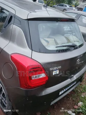 Suzuki Swift 2022 Matt Black